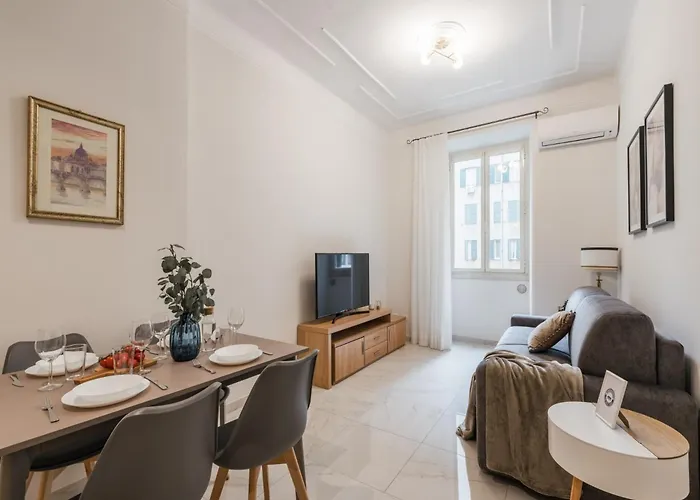 Apartment The Rent - Bright Two-bedrooms In Testaccio Area